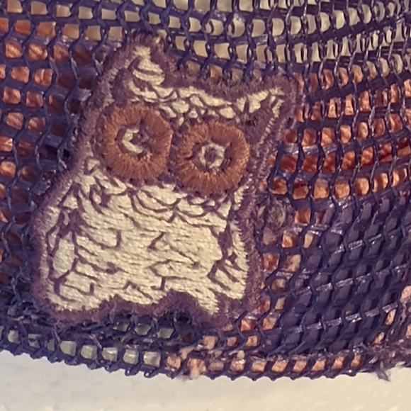 Hooters Employee Snapback Hat Cap Established 1983 - Picture 4 of 6